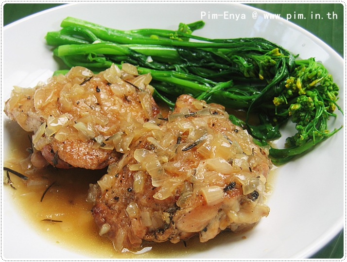 http://pim.in.th/images/all-side-dish-chicken-egg-duck/chicken-with-lemon-and-rosemary/chicken-with-lemon-and-rosemary26.JPG