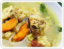 http://pim.in.th/images/all-side-dish-chicken-egg-duck/kai-tom-kamin/kai-tom-kamin-02.JPG