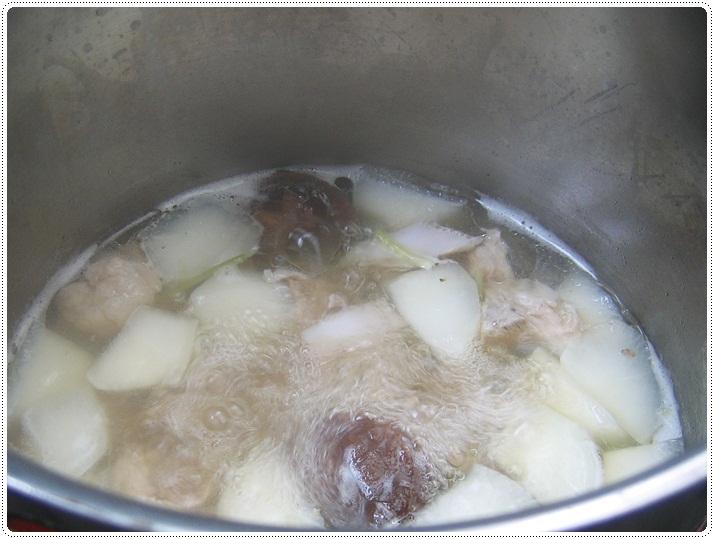 http://pim.in.th/images/all-side-dish-pork/huachaitao-toon/huachaitao-toon-18.JPG