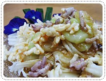 http://pim.in.th/images/all-thai-dessert/kanom-neaw/kanom-neaw-02.jpg
