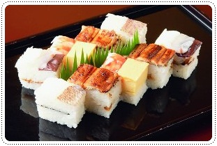 http://www.pim.in.th/images/food-talk/sushi/oshizushi1.jpg