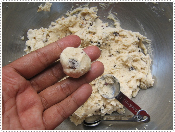 http://pim.in.th/images/all-bakery/chocchip-butter-cookies/chocchip-butter-cookies-28.JPG