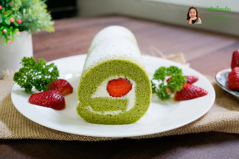 strawberry matcha roll cake 24