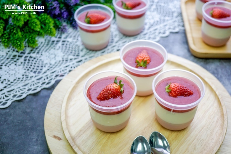 strawberry panna cotta v2 03