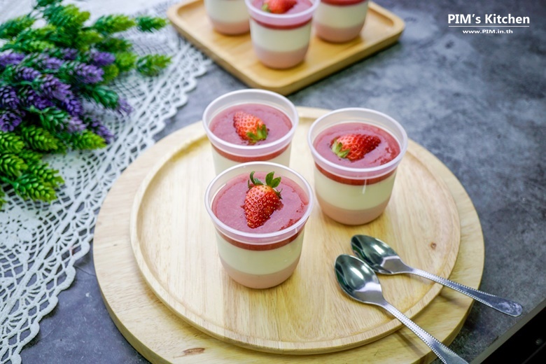 strawberry panna cotta v2 05