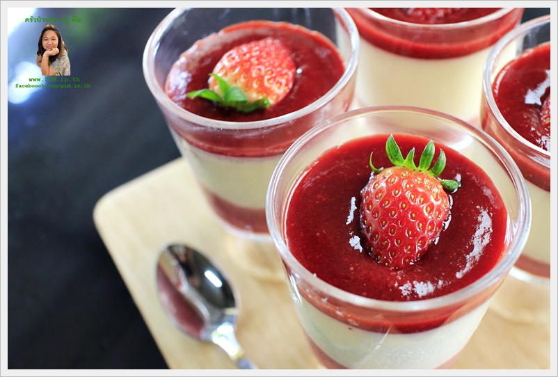 strawberry panna cotta 25