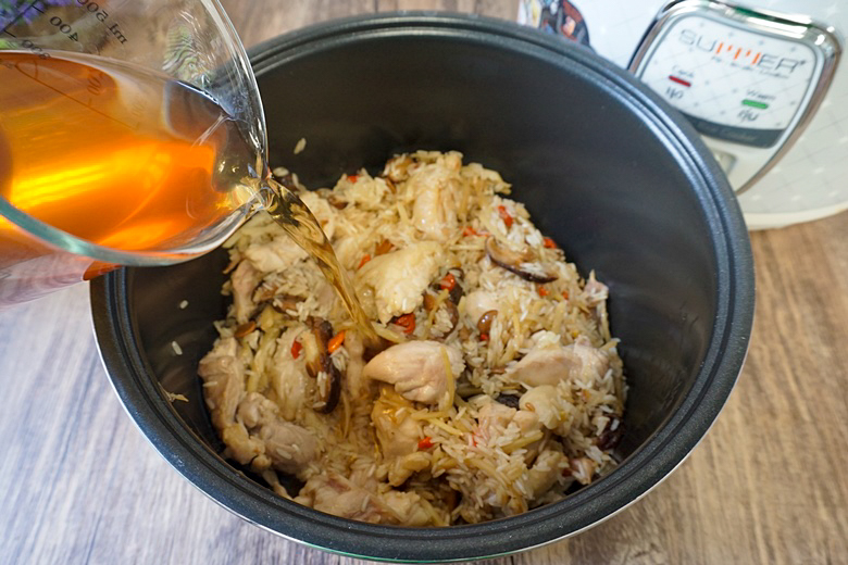 baked rice with chicken and ginger 09