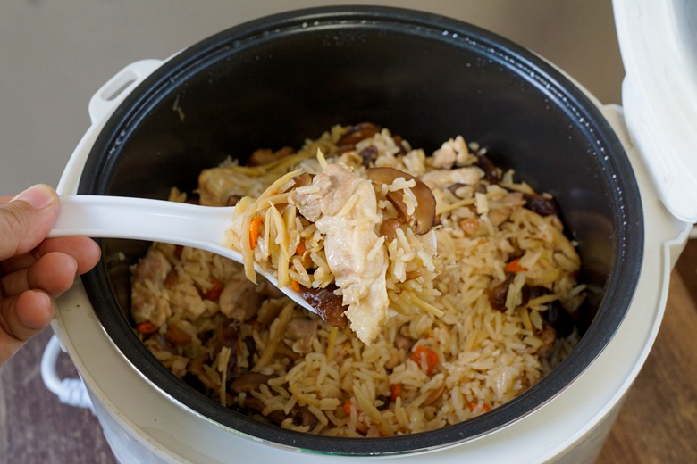 baked rice with chicken and ginger 13