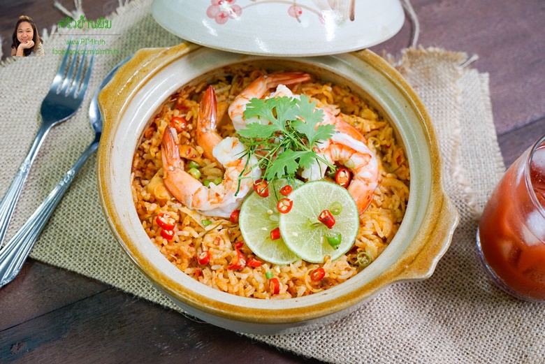 baked rice with shrimp and tom yum sauce 16