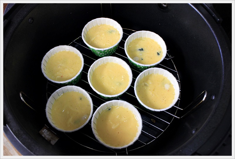 egg muffins spinach cheese 10