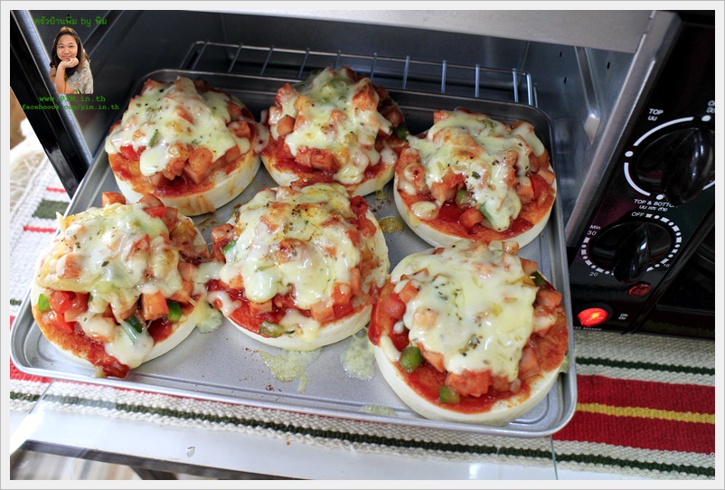 english muffin pizza 13