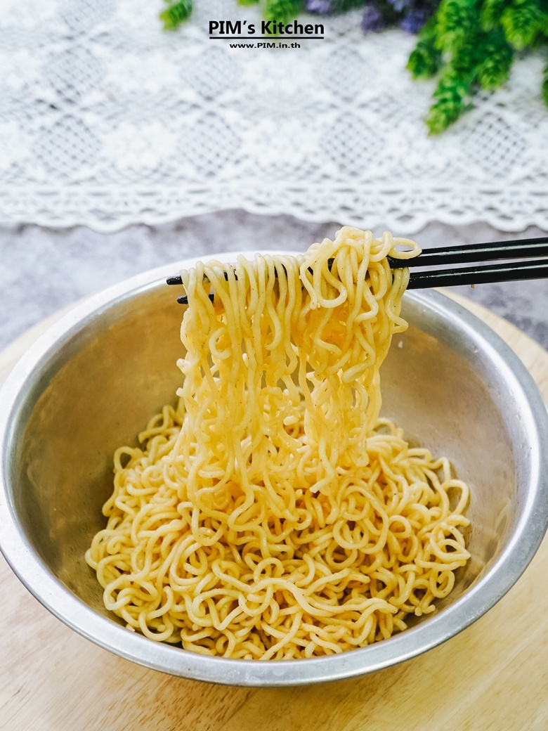 fried noodles with bitter bean and shrimp paste13