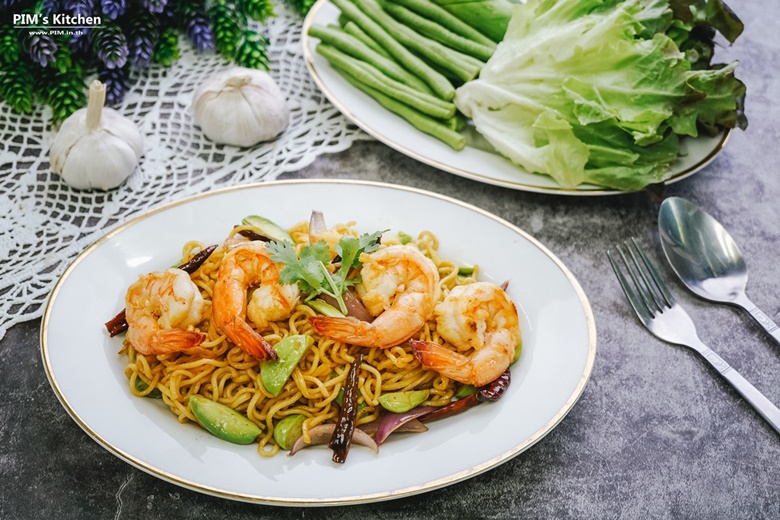 fried noodles with bitter bean and shrimp paste17