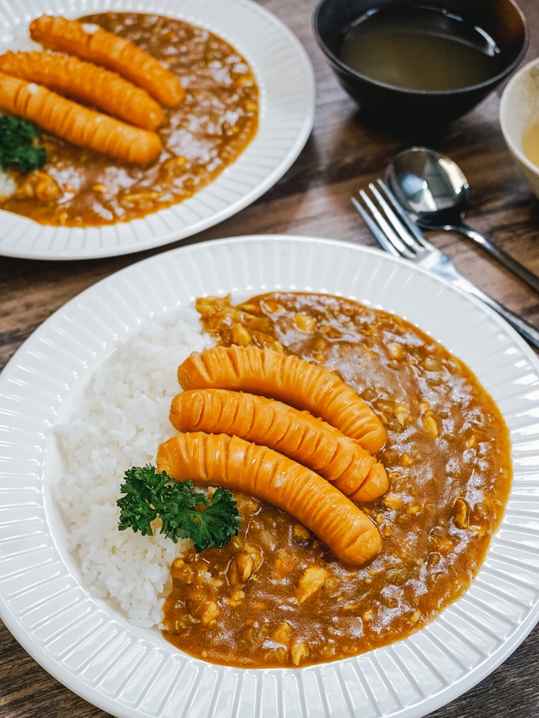 japanese curry rice with cheese sausage 07