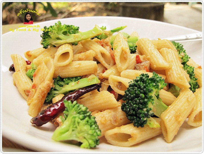 http://pim.in.th/images/all-one-dish-food/penne-pad-broccoli/penne-pad-broccoli-13.JPG