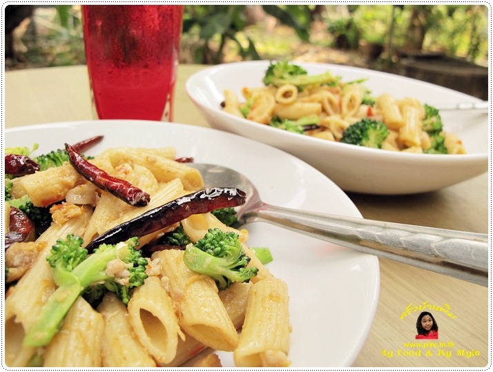 http://pim.in.th/images/all-one-dish-food/penne-pad-broccoli/penne-pad-broccoli-16.JPG