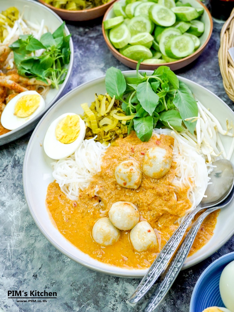 rice noodles with fish curry sauce 25