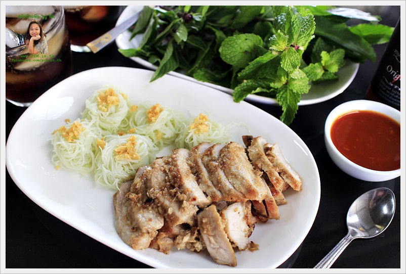 rice vermicelli with roasted pork 14