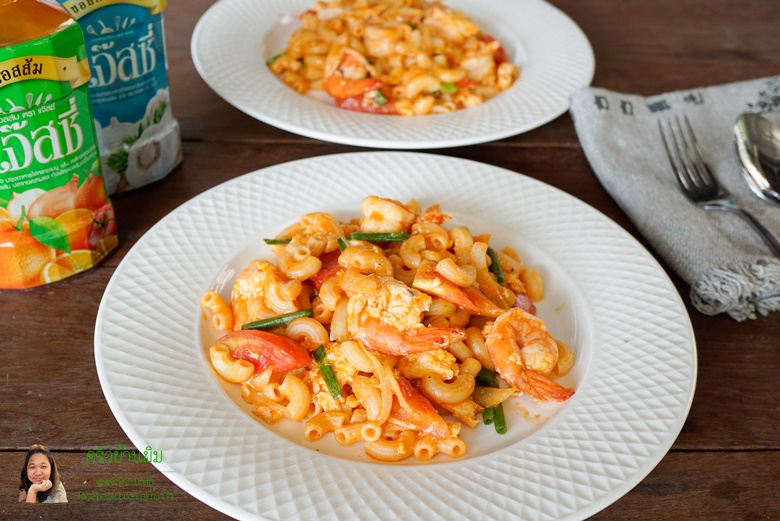 stir fried macaroni with prawn 21