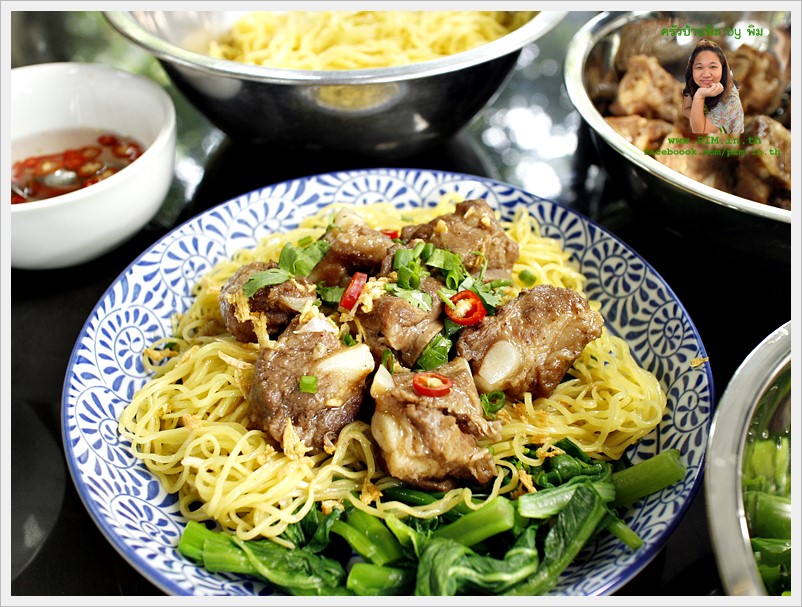 sweet stew pork spare ribs with egg noodles 16