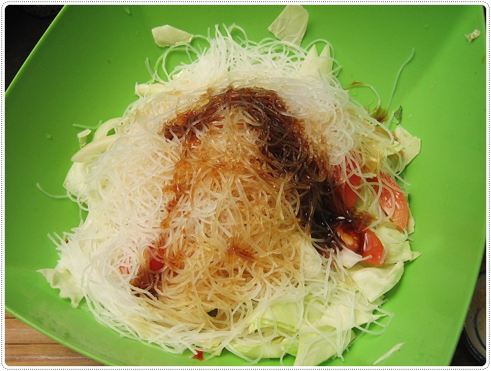 http://pim.in.th/images/all-side-dish-chicken-egg-duck/pad-poa-tak/pad-po-tak-12.JPG