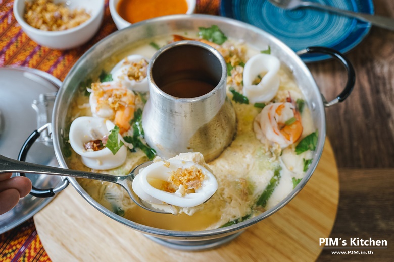 seafood steamed eggs in hot pot with suki sauce 31