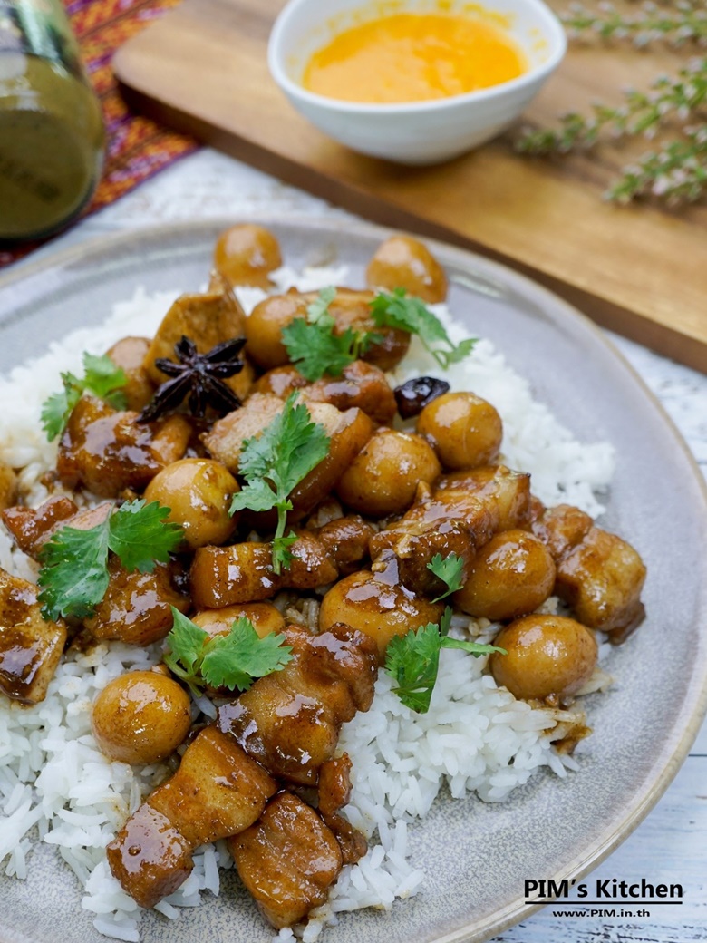 pork and boiled eggs in sweet brown sauce 14