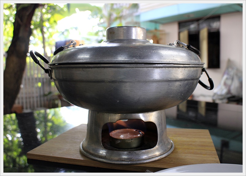 steamed egg in hot pot 06