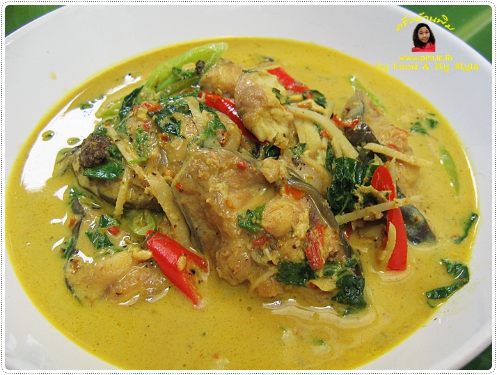 http://pim.in.th/images/all-side-dish-fish/kang-pladuk-with-baiyeera/kang-pladuk-baiyeera-15.JPG