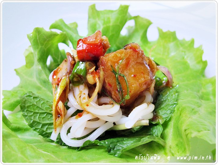 http://pim.in.th/images/all-side-dish-fish/pla-pla-tubtim-tod/01.JPG