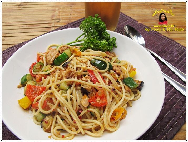 http://pim.in.th/images/all-side-dish-fish/spagetti-with-five-colors-vegetables/spagetti-with-five-colors-vegetables-13.JPG