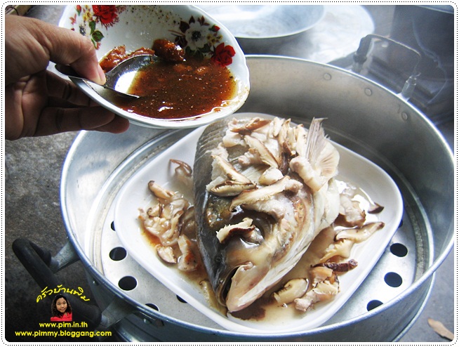 http://pim.in.th/images/all-side-dish-fish/steamed-big-head-fish-with-salt-plum-sauce/steamed-big-head-figh-in-salt-plum-sauce-21.JPG