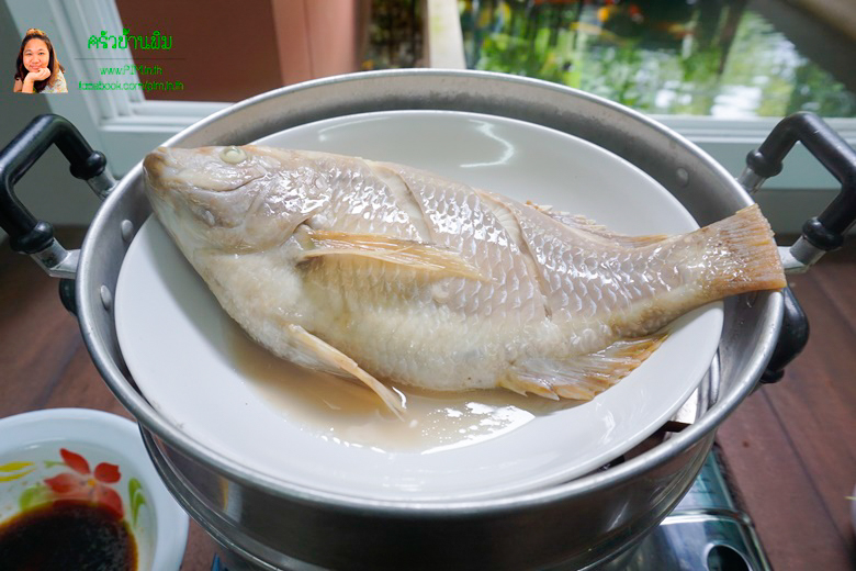 steamed fish with garlic sauce 08