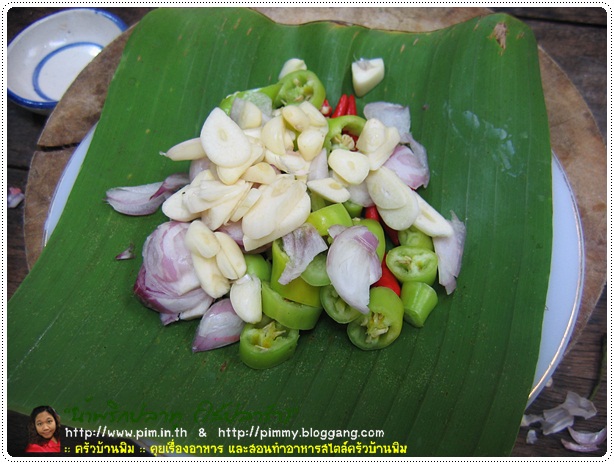 http://www.pim.in.th/images/all-side-dish-nampric/fermented-fish-spicy-dip/fermented-fish-spicy-dip-15.JPG