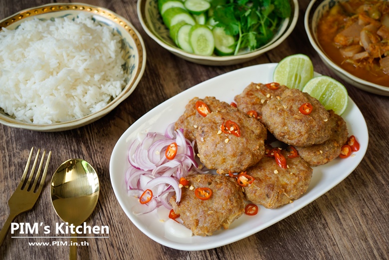 deep fried minced pork with salted fish 18