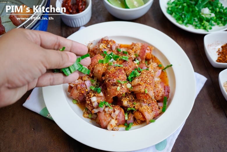 deep fried smoked sausage and bacon spicy salad thai style 10