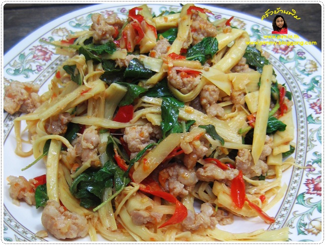 http://pim.in.th/images/all-side-dish-pork/fried-bamboo-shoot/spicy-fried-bamboo-shoot-with-pork-02.JPG