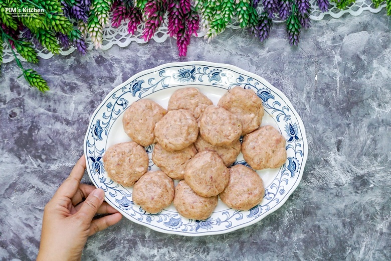 fried salted fish pork ball 012