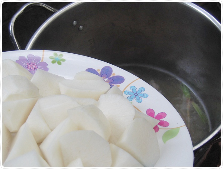 http://pim.in.th/images/all-side-dish-pork/huachaitao-toon/huachaitao-toon-16.JPG