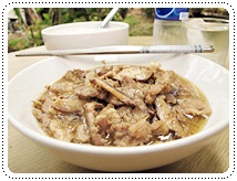 http://pim.in.th/images/all-side-dish-pork/moo-kem-hedhom/moo-kem-hedhom-01.JPG