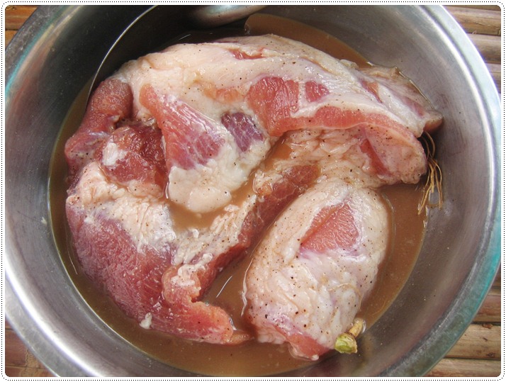 http://pim.in.th/images/all-side-dish-pork/namtok-mooyang/namtok-mooyang-33.JPG