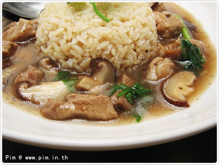 http://pim.in.th/images/all-side-dish-pork/rice-with-pork-and-shiitake-soup/rice-with-pork-and-shiitake-soup16.JPG
