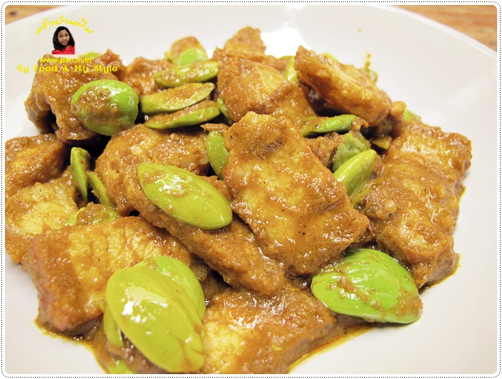 http://pim.in.th/images/all-side-dish-pork/sator-pad-prickang/sator-pad-prickang-10.JPG