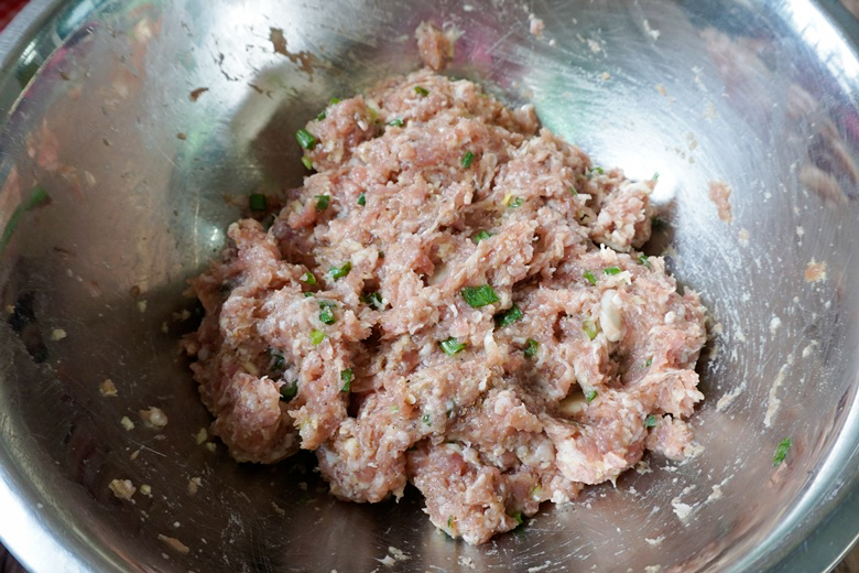 steamed minced pork with egg and tofu 05
