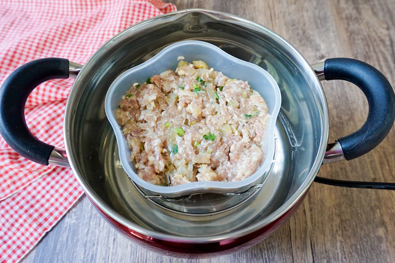 steamed minced pork with egg and tofu 09