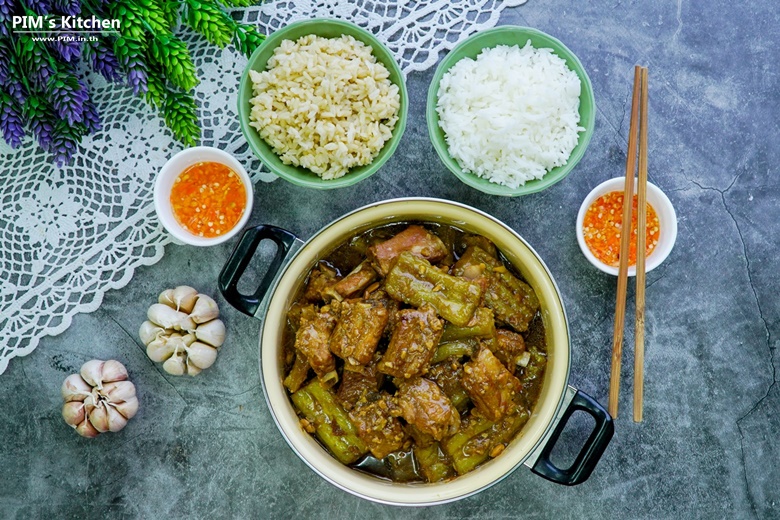 stewed pork ribs with chinese bitter gourd 12