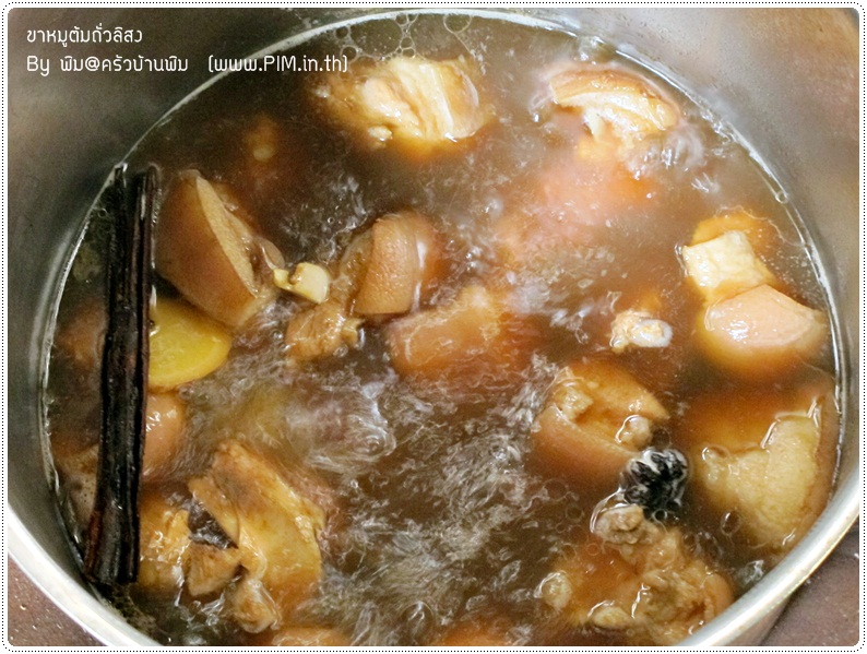 http://www.pim.in.th/images/all-side-dish-pork/stewed-pork-shank-with-peanut/stewed-pork%20shank-with-peanut-19.JPG