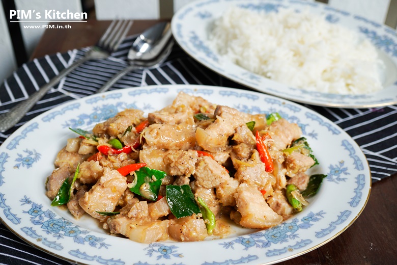 stir fried belly pork with shrimp paste 10