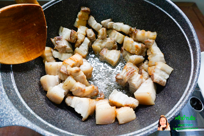 stir fried pork with soy sauce 06