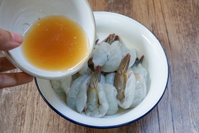 shrimp in fish sauce 05